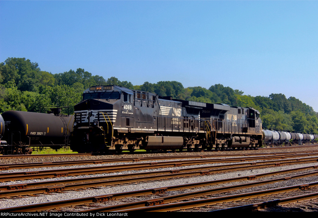 NS 4069 and 7551